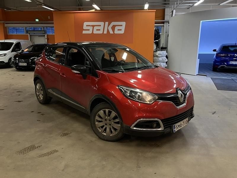 Käytetty 2017 Renault Captur Dynamique Katumaasturi | 8 390 € (Perustarjous) - Kuva 1/4