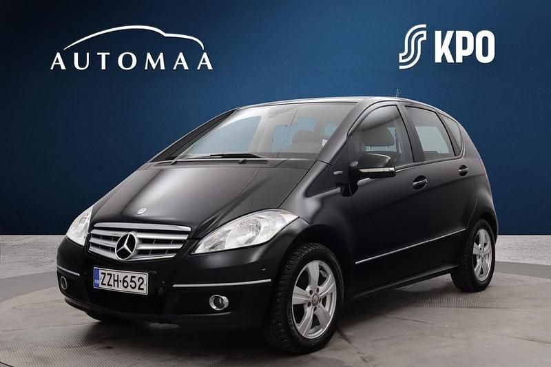 Musta Käytetty 2012 Mercedes A160 Business Tila-auto | 7 900 € - Kuva 1/3