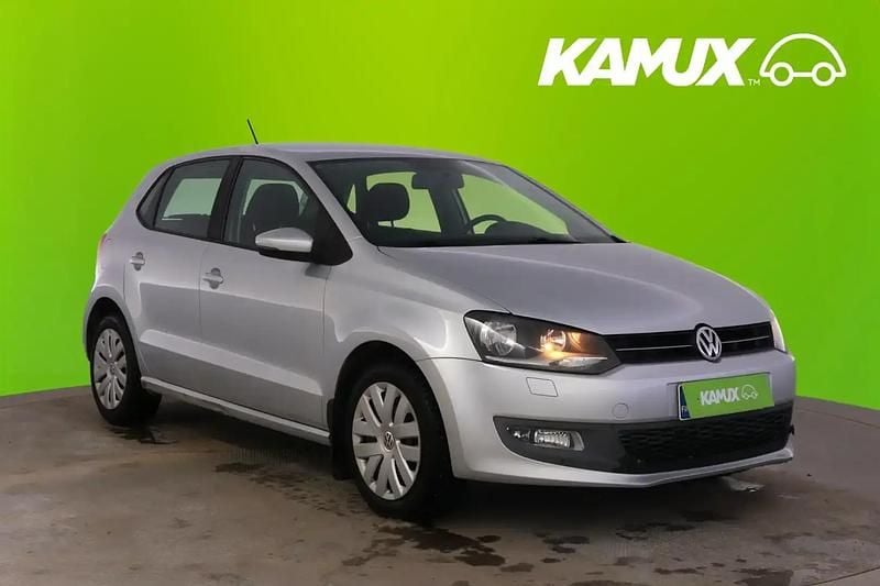Käytetty VW Polo Comfortline 105 HP (77 kW) 2010 Hopea / harmaa Viistoperä