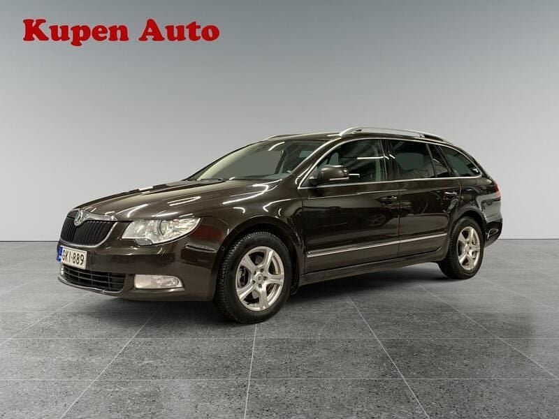 Käytetty 2012 Skoda Superb Business Line Farmari | 6 990 € (Hyvä tarjous) - Kuva 1/4