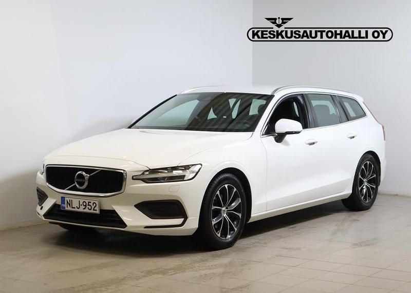 Käytetty Volvo V60 Momentum 150 HP (110 kW) 2019 Valkoinen Farmari
