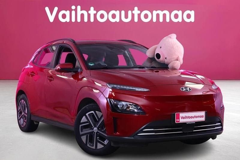 Käytetty Hyundai Kona 150 kW (204 HP) 2022 Katumaasturi