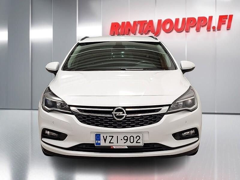 Käytetty Opel Astra Enjoy 105 HP (77 kW) 2017 Valkoinen Farmari