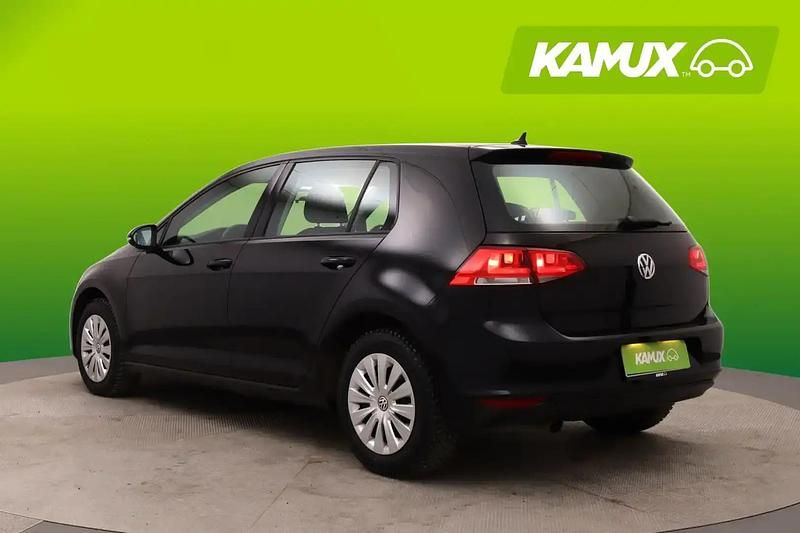 Käytetty VW Golf VII Comfortline 110 HP (80 kW) 2016 Musta Sedan