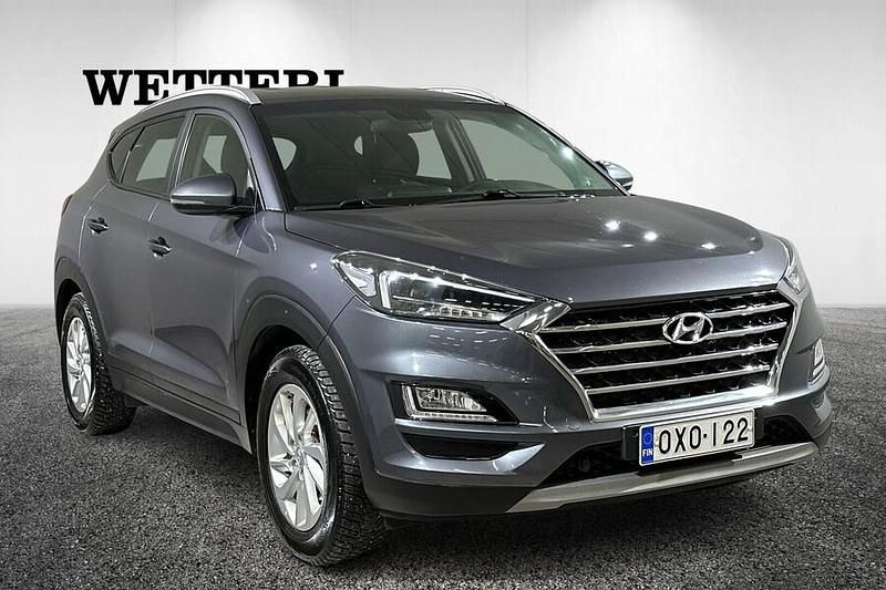 Käytetty Hyundai Tucson Comfort 136 HP (100 kW) 2019 Harmaa Katumaasturi