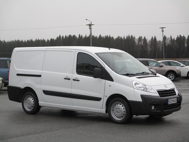 Käytetty Peugeot Expert 128 HP (94 kW) 2013 Valkoinen Van