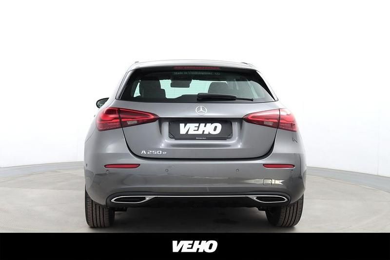 Uusi Mercedes A250 Edition 163 HP (119 kW) 2025 Viistoperä