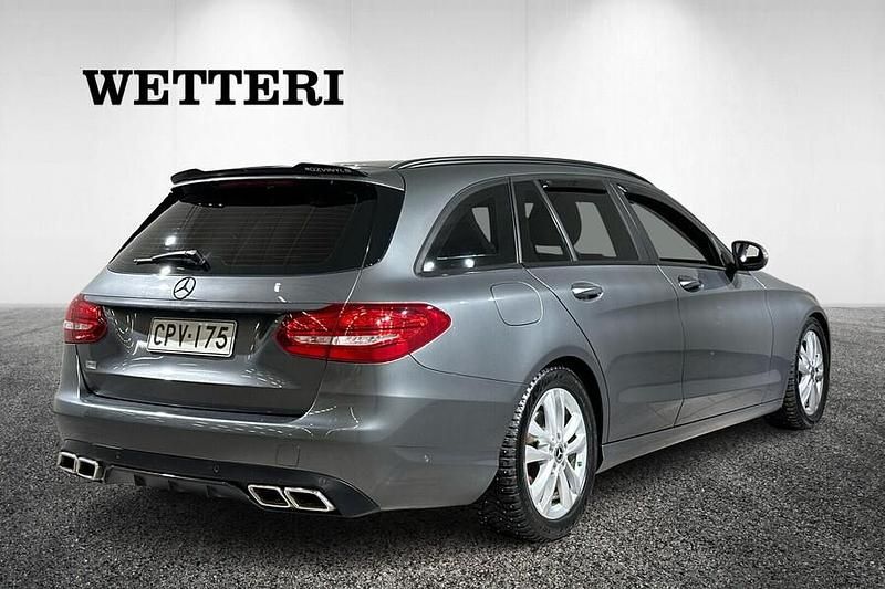 Käytetty Mercedes C220 Business 170 HP (125 kW) 2017 Harmaa Farmari
