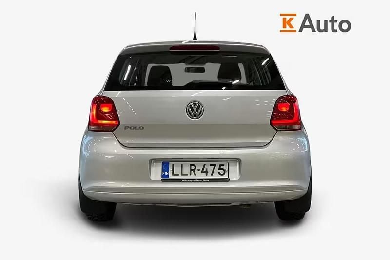 Käytetty VW Polo Trendline 69 HP (50 kW) 2012 Harmaa Viistoperä