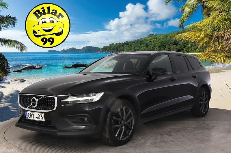 Käytetty 2021 Volvo V60 CC Farmari | 27 890 € (Perustarjous) - Kuva 1/3