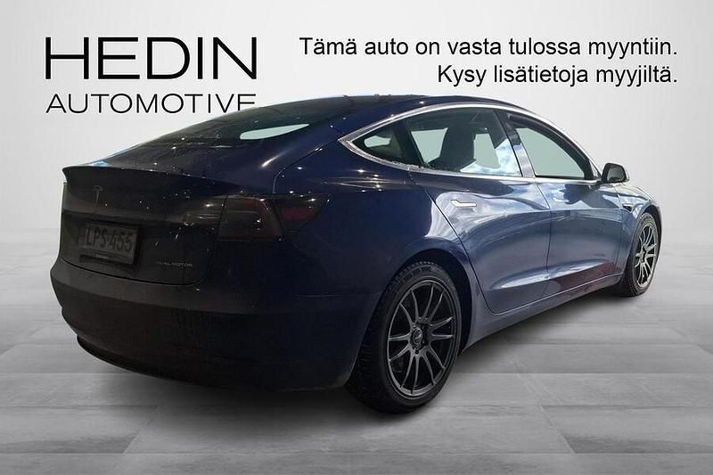 Käytetty Tesla Model 3 339 kW (462 HP) 2020 Sedan