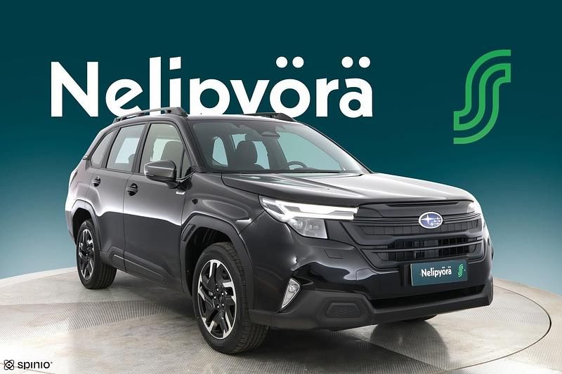 Uusi Subaru Forester 2025 Katumaasturi