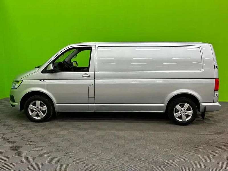 Käytetty VW T6 150 HP (110 kW) 2017 Hopea / harmaa Van