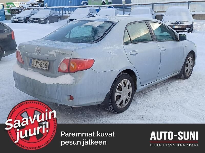 Käytetty Toyota Corolla Terra 124 HP (91 kW) 2007 Sedan