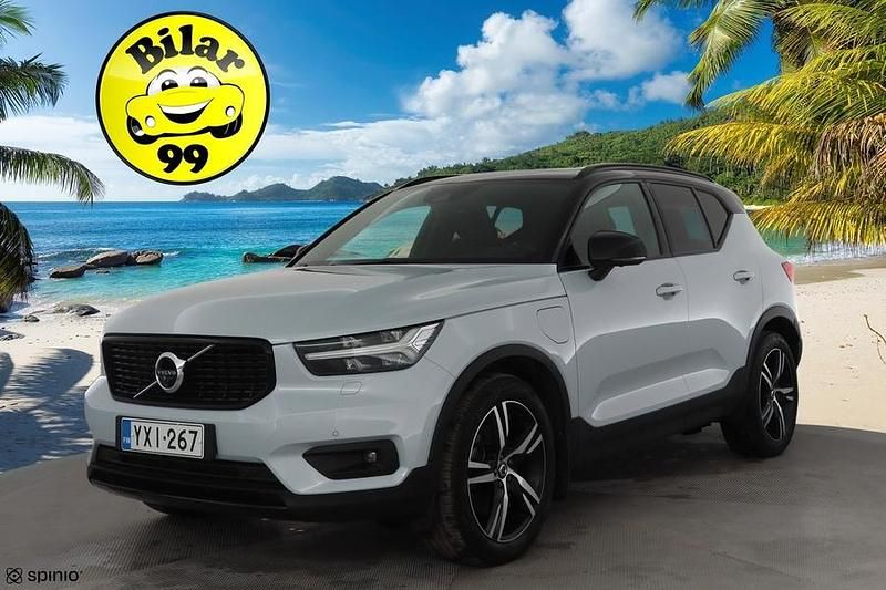 Käytetty 2021 Volvo XC40 Business Edition Katumaasturi | 30 400 € (Perustarjous) - Kuva 1/3
