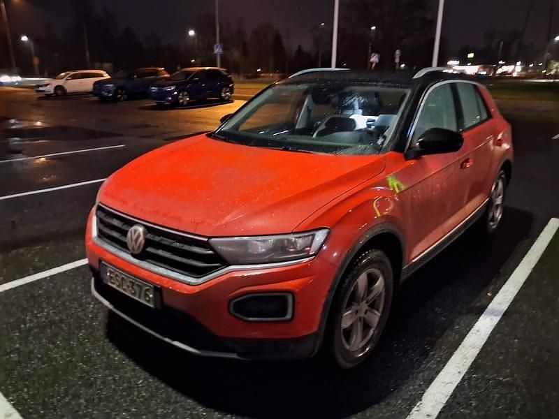 Punainen Käytetty 2020 VW T-Roc Sport Katumaasturi | 23 800 € (Hyvä tarjous) - Kuva 1/3