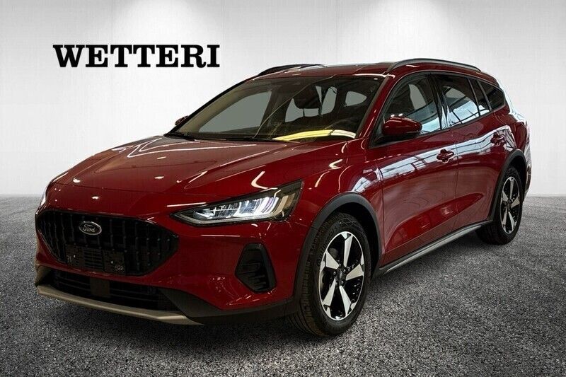 Punainen Uusi 2025 Ford Focus Active Farmari | 37 407 € (Perustarjous) - Kuva 1/4