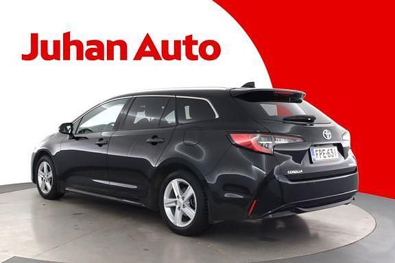 Käytetty Toyota Corolla Edition 184 HP (135 kW) 2022 Musta Farmari