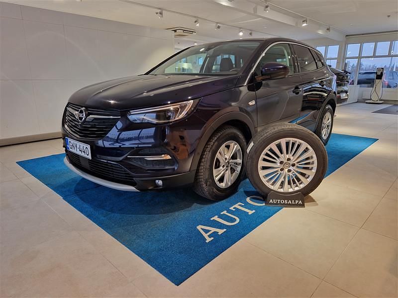 Käytetty Opel Grandland X Executive 131 HP (96 kW) 2021 Sininen Katumaasturi