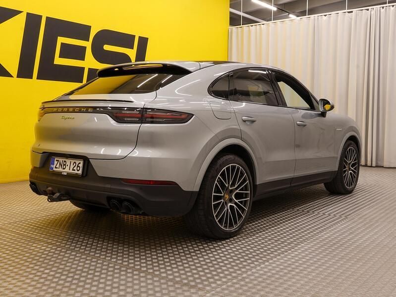 Käytetty Porsche Cayenne 340 HP (250 kW) 2019 Katumaasturi