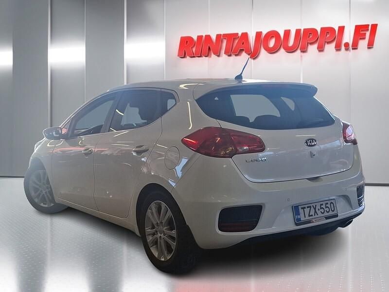 Käytetty Kia Ceed EX 135 HP (99 kW) 2015 Viistoperä