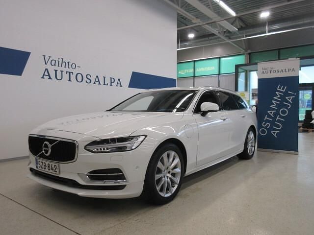 Käytetty Volvo V90 Business Edition 320 HP (235 kW) 2018 Valkoinen Farmari