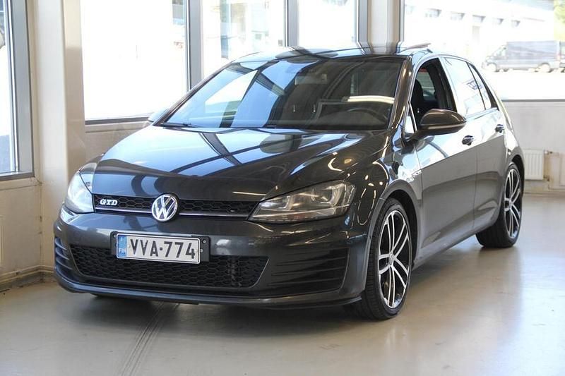 Harmaa Käytetty 2013 VW Golf VII GTD Viistoperä | 13 990 € (Perustarjous) - Kuva 1/4