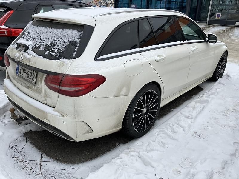 Käytetty Mercedes C250 AMG 204 HP (150 kW) 2015 Farmari
