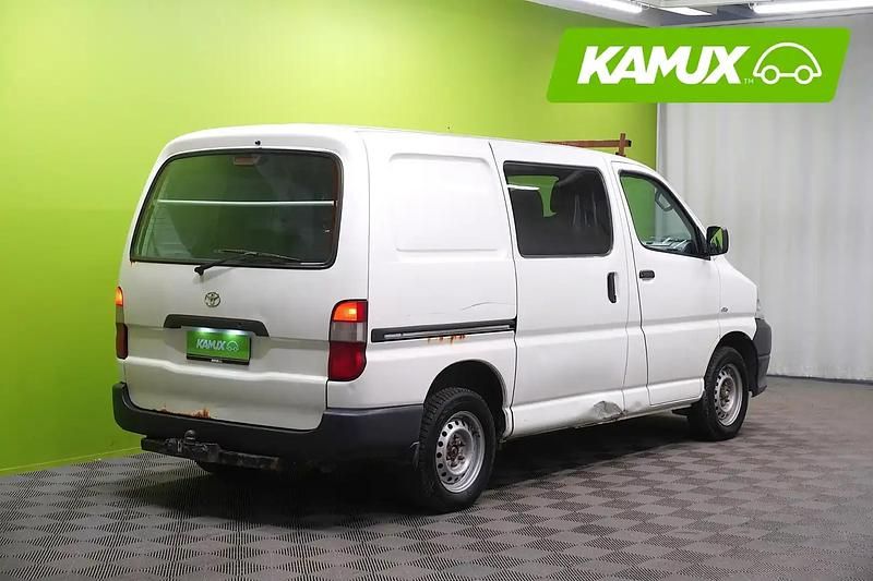 Käytetty Toyota HiAce 95 HP (69 kW) 2008 Valkoinen Van