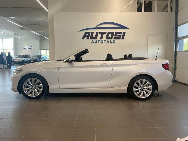 Käytetty BMW 220 M Sport 258 HP (189 kW) 2015 Valkoinen Avoauto