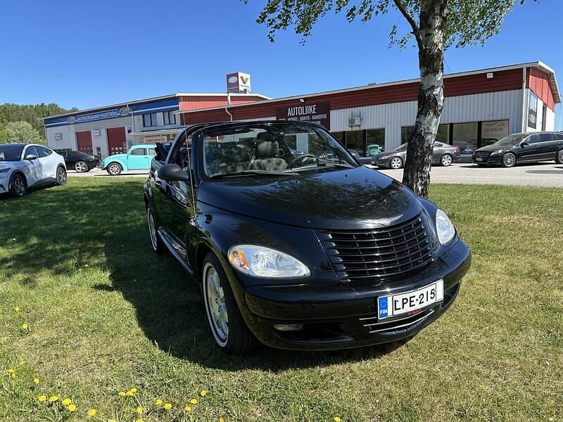 Käytetty Chrysler PT Cruiser 223 HP (164 kW) 2006 Musta Avoauto