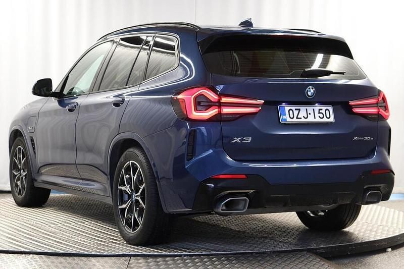 Käytetty BMW X3 M Sport 184 HP (135 kW) 2022 Katumaasturi