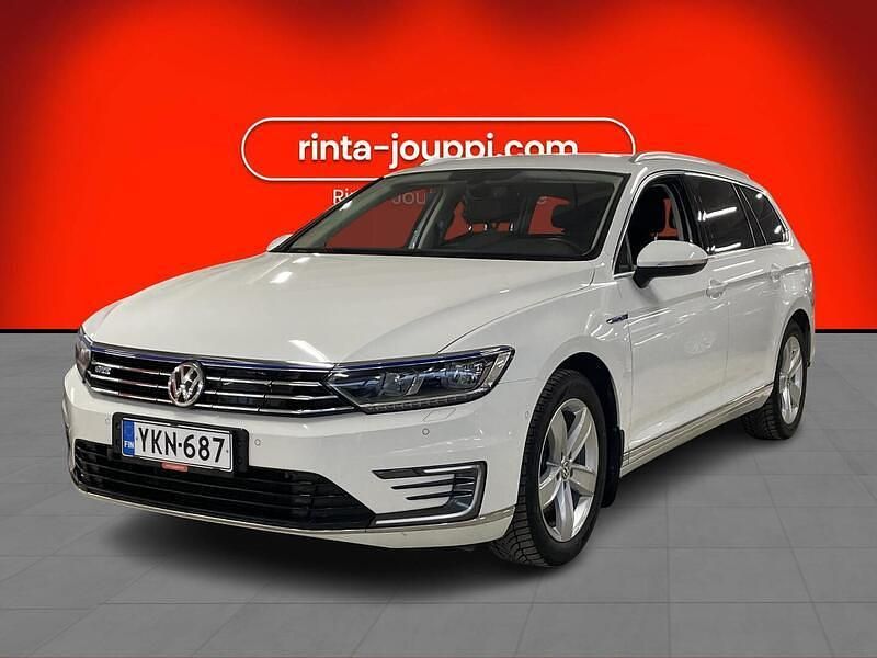 Käytetty 2016 VW Passat GTE Farmari | 11 890 € (Hyvä tarjous) - Kuva 1/4