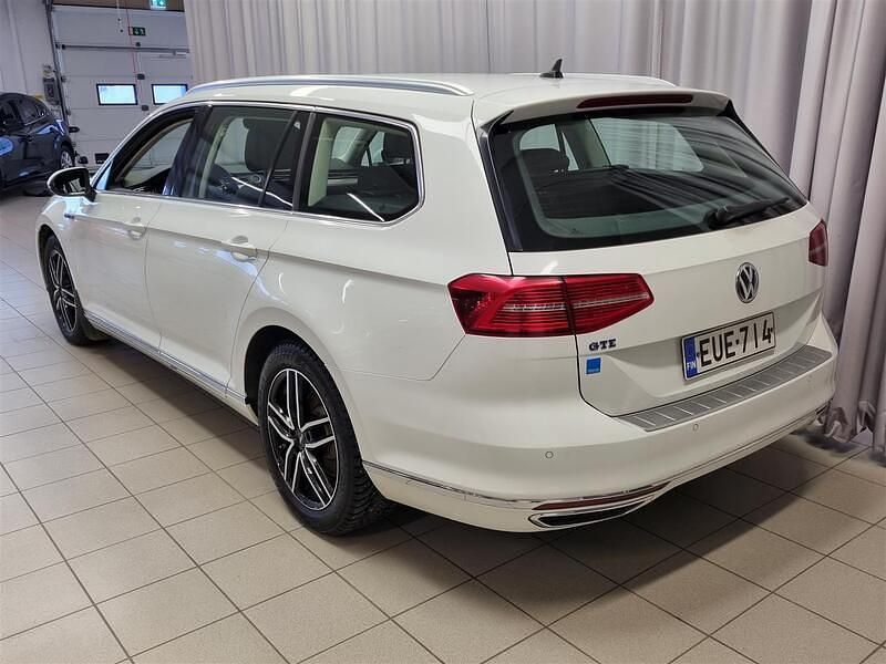 Käytetty VW Passat GTE 218 HP (160 kW) 2017 Valkoinen Farmari