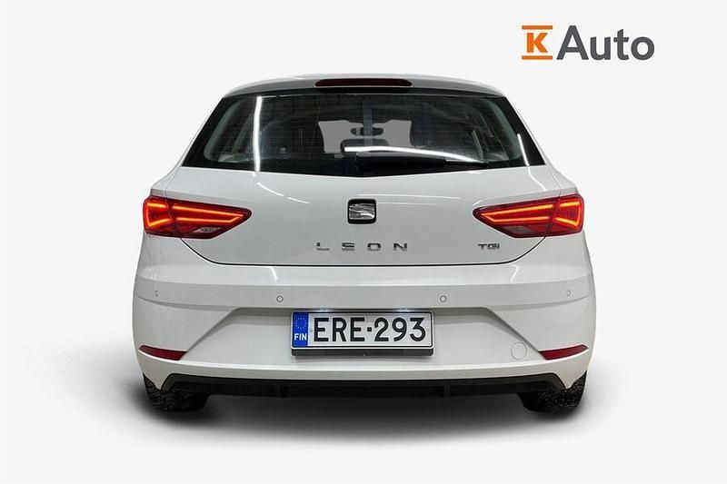 Käytetty Seat Leon Business 131 HP (96 kW) 2019 Viistoperä