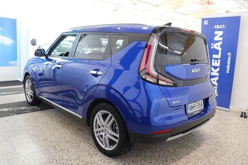 Käytetty Kia Soul EV 150 kW (204 HP) 2023 Sininen Katumaasturi