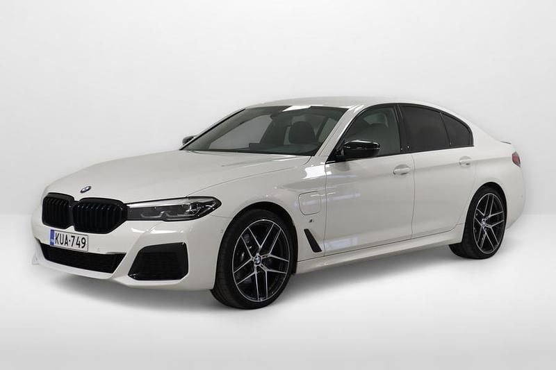 Käytetty BMW 530e M Sport 292 HP (214 kW) 2021 Valkoinen Sedan