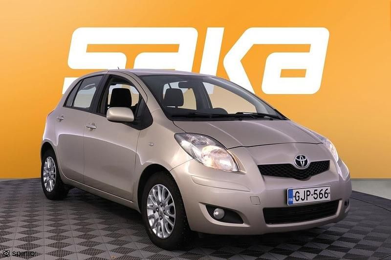 Käytetty 2011 Toyota Yaris Edition Viistoperä | 7 500 € (Supertarjous) - Kuva 1/3