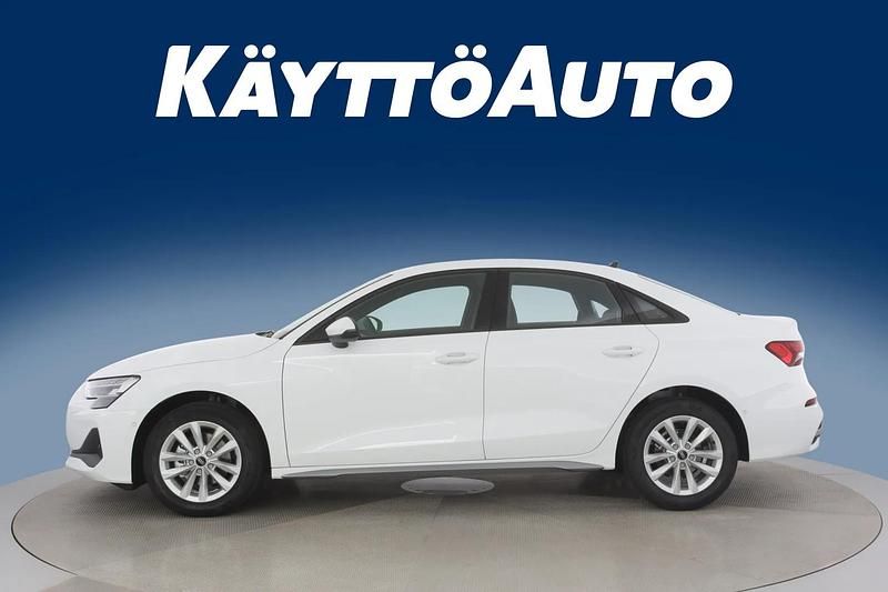 Uusi Audi A3 Design 116 HP (85 kW) 2025 Z9z9 Sedan