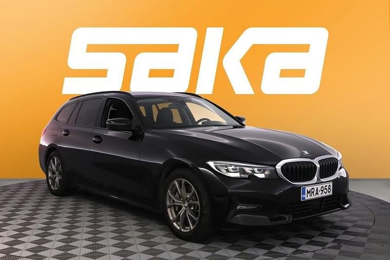 Käytetty 2021 BMW 330e Sport Line Farmari | 26 400 € (Perustarjous) - Kuva 1/3