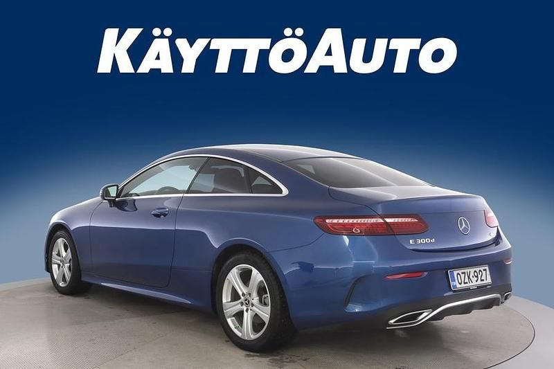 Käytetty Mercedes E300 AMG 265 HP (194 kW) 2022 Sininen Coupe - kaksiovinen