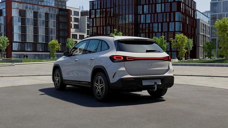 Käytetty Mercedes EQA250 Advanced Plus 139 kW (190 HP) 2021 Valkoinen Katumaasturi