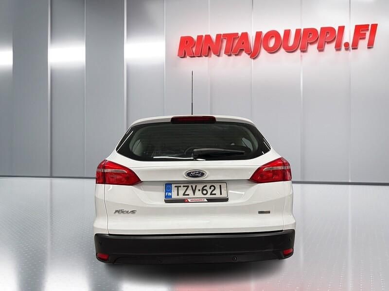 Käytetty Ford Focus Trend 125 HP (91 kW) 2015 Farmari