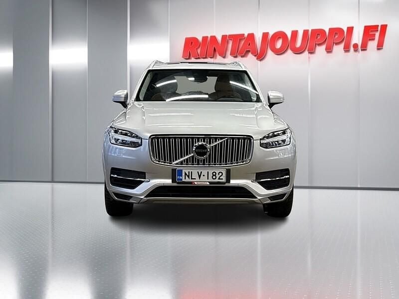 Käytetty Volvo XC90 Inscription 320 HP (235 kW) 2015 Katumaasturi