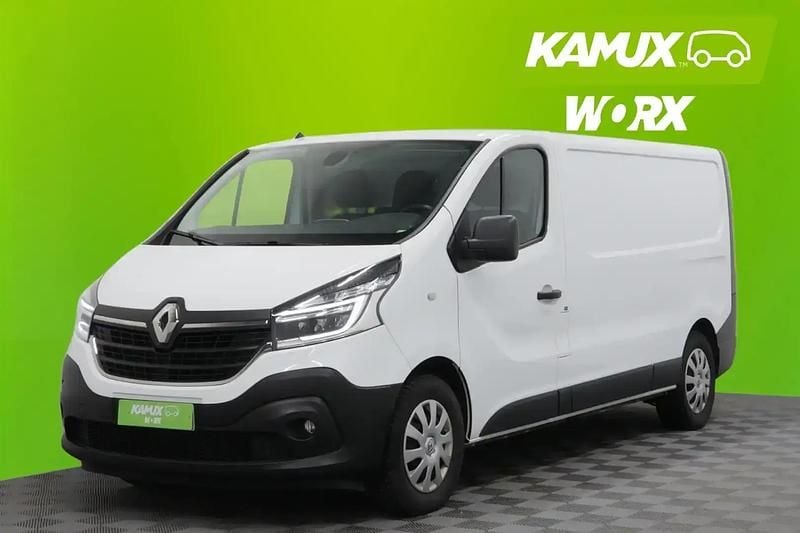Käytetty Renault Trafic Komfort 145 HP (106 kW) 2022 Glacier white Tila-auto