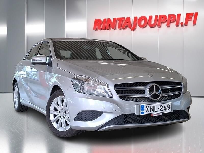 Käytetty 2013 Mercedes A180 Business Viistoperä | 10 400 € (Hyvä tarjous) - Kuva 1/3
