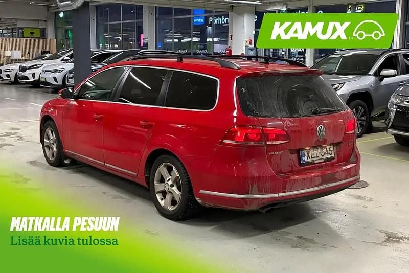 Käytetty VW Passat Comfortline 122 HP (89 kW) 2011 Punainen Farmari