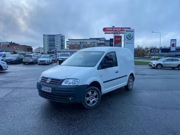 Valkoinen Käytetty 1997 VW Polo Classicline Sedan | 2 900 € - Kuva 1/4