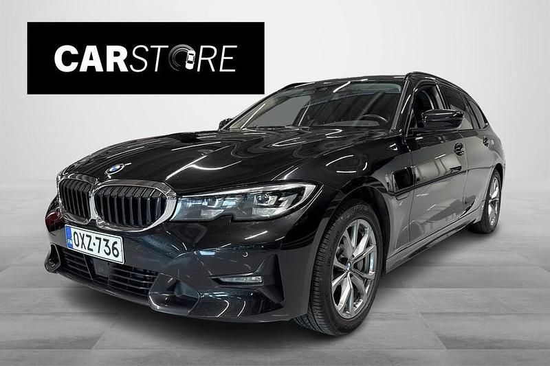 Käytetty 2021 BMW 330e Sport Line Farmari | 28 990 € (Perustarjous) - Kuva 1/4