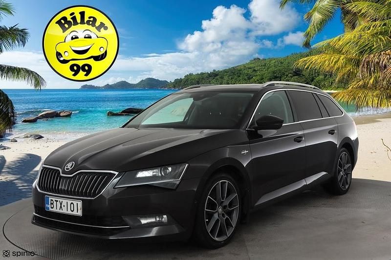 Käytetty 2017 Skoda Superb LAURIN & KLEMENT Farmari | 14 900 € (Perustarjous) - Kuva 1/3